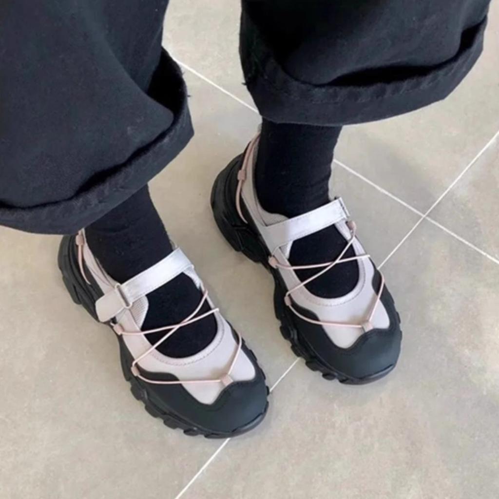 Dongdaemun Chaussures de sport à velcro coréennes muffin pour femmes à semelles épaisses réduisant l'âge fille Mary Jane chaussures simples
