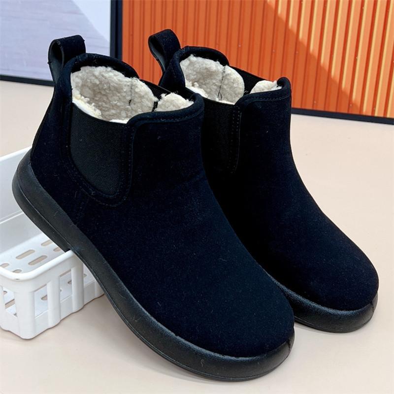 Women's Shoes Foreign Trade Winter Women's Warm Mother Shoes Flat Comfortable Short Boots Non-slip Snow Boots Casual Sneaker
