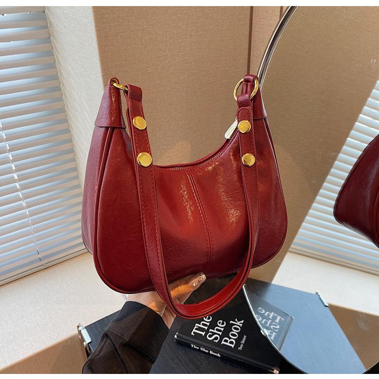 Bag Women's Bag 2025 New Versatile Underarm Bag Oil Wax Leather Trend Premium Textured Shoulder Bag Crossbody Bag