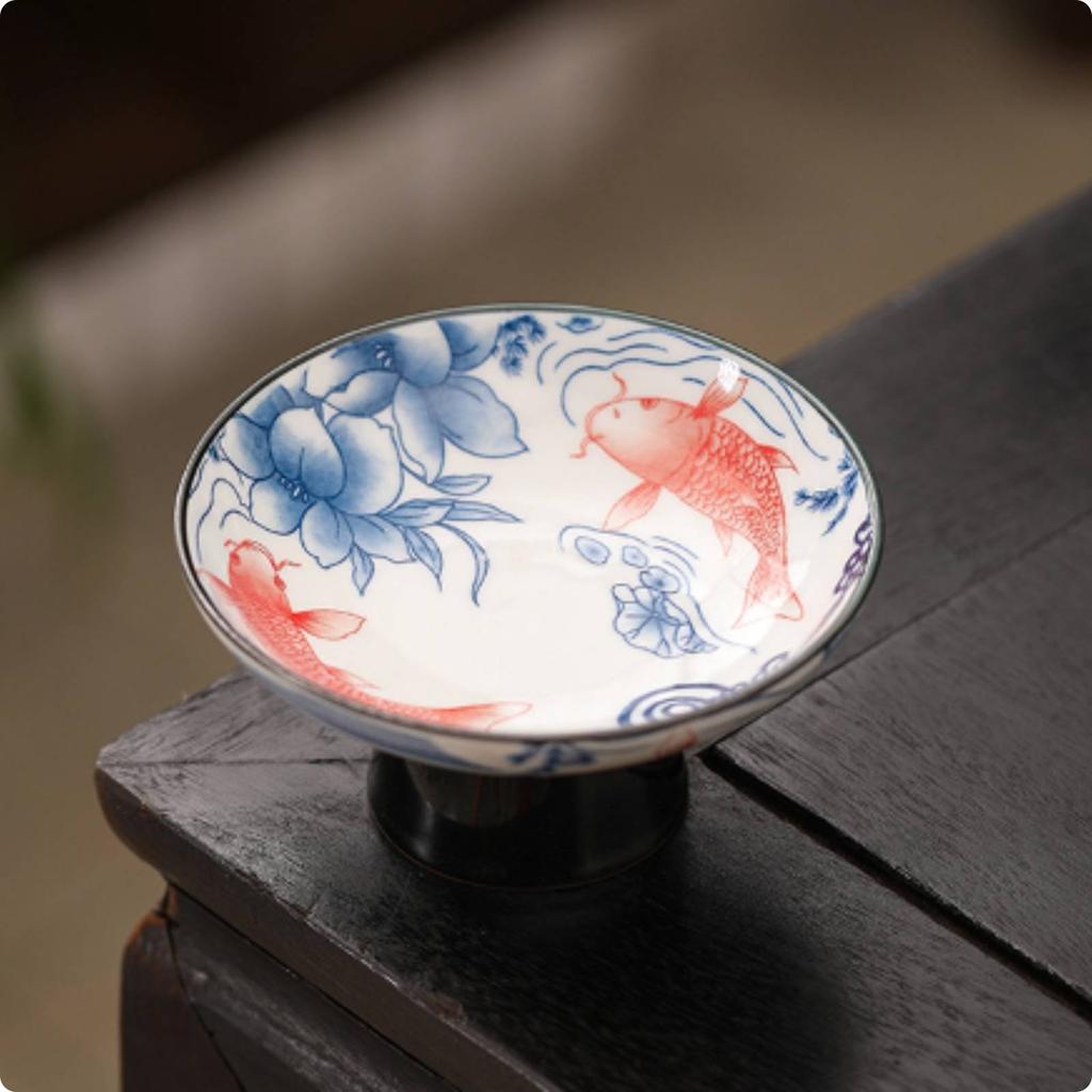 Blue and White Pedestal Bowl Decorative Porcelain Fruit Bowl Porcelain Tea Snack Plate Easy To Clean Pedestal Dessert Plate