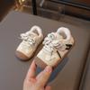 2025 Autumn/Winter Waterproof Leather Baby Shoes: Velvet-Lined, Versatile, Fashionable, Soft-Soled Children’s Sports Shoes.