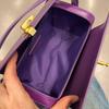 Sac boîte Boston violet framboise nouvelle mode portable petit carré design de niche cuir épaule bandoulière