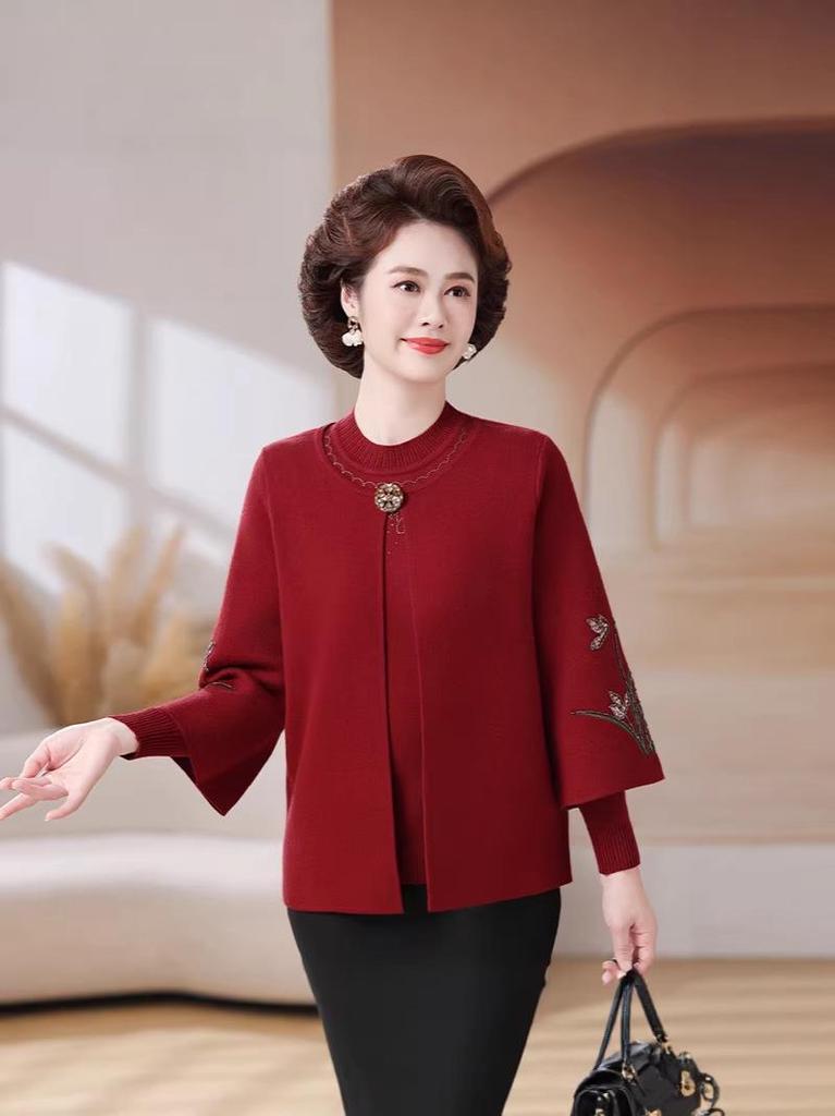 2026 Autumn New Style: Mom's Middle-Aged Women's Sweater Cardigan & Knit Top Two-Piece Set for Spring and Autumn