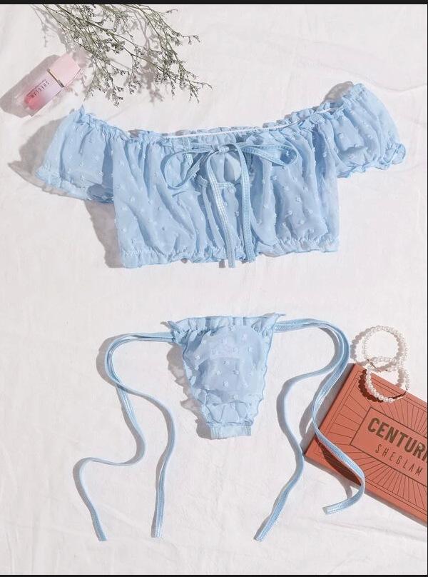 European and American Sexy Off-the-Shoulder Lingerie Set