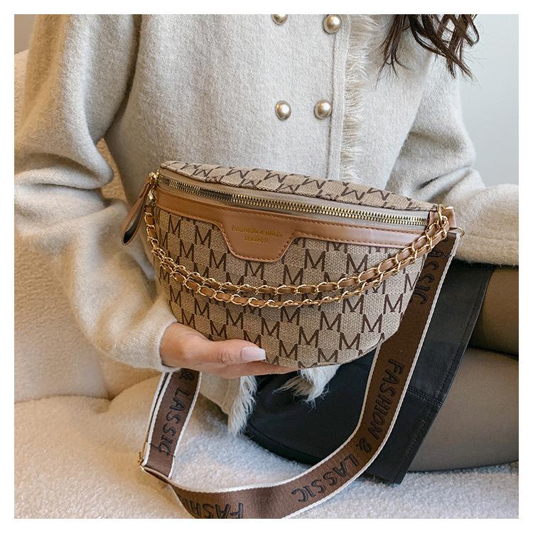 Trendy Waist Bags, Chic Crossbody Chest Bag, Stylish Chain Letter Patterns & Adjustable Wide Straps, Perfect for Daily Outfits