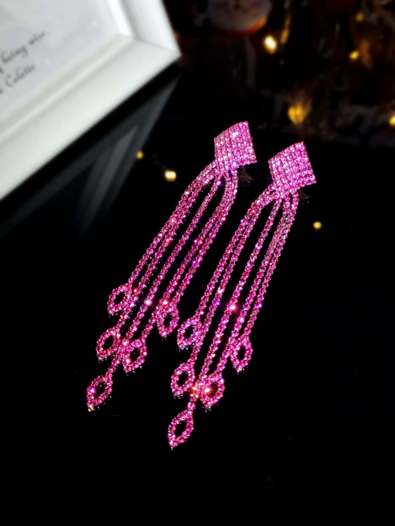 

Мачіка Європейсько-американський стиль Перебільшені Довгі Сережки з Повним Діамантовим Розсипом для Жінок - Модні Аксесуари для Сукні