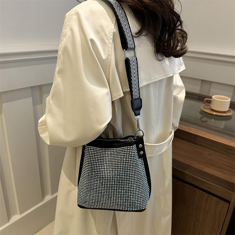 Stylish Fall Bucket Bag Sparkling Rhinestones Fashionable Commuter Shoulder Bag In Black Silver And Colorful Options