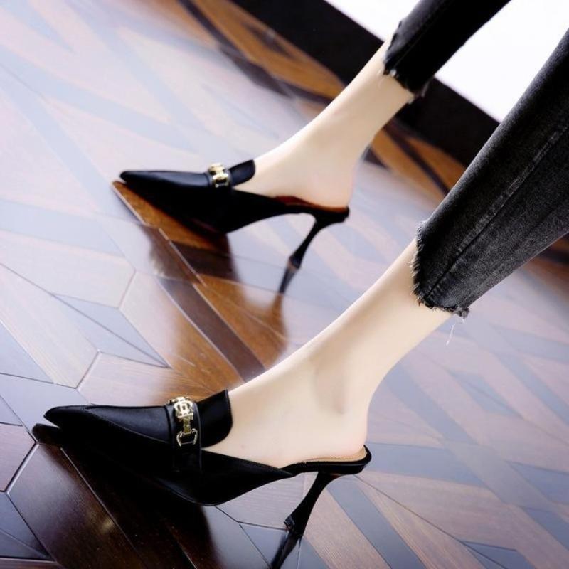 

2025 Новые Принт Женские Туфли-лодочки Тапочки Мода Золотая Цепочка Сандалии Обувь Женские Острый Носок Слипоны Мюли Тонкий Низкий Каблук Слайды 34 чёрный