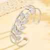 Fashionable 18K Gold Hollow Leaf Stainless Steel Bracelet for Women