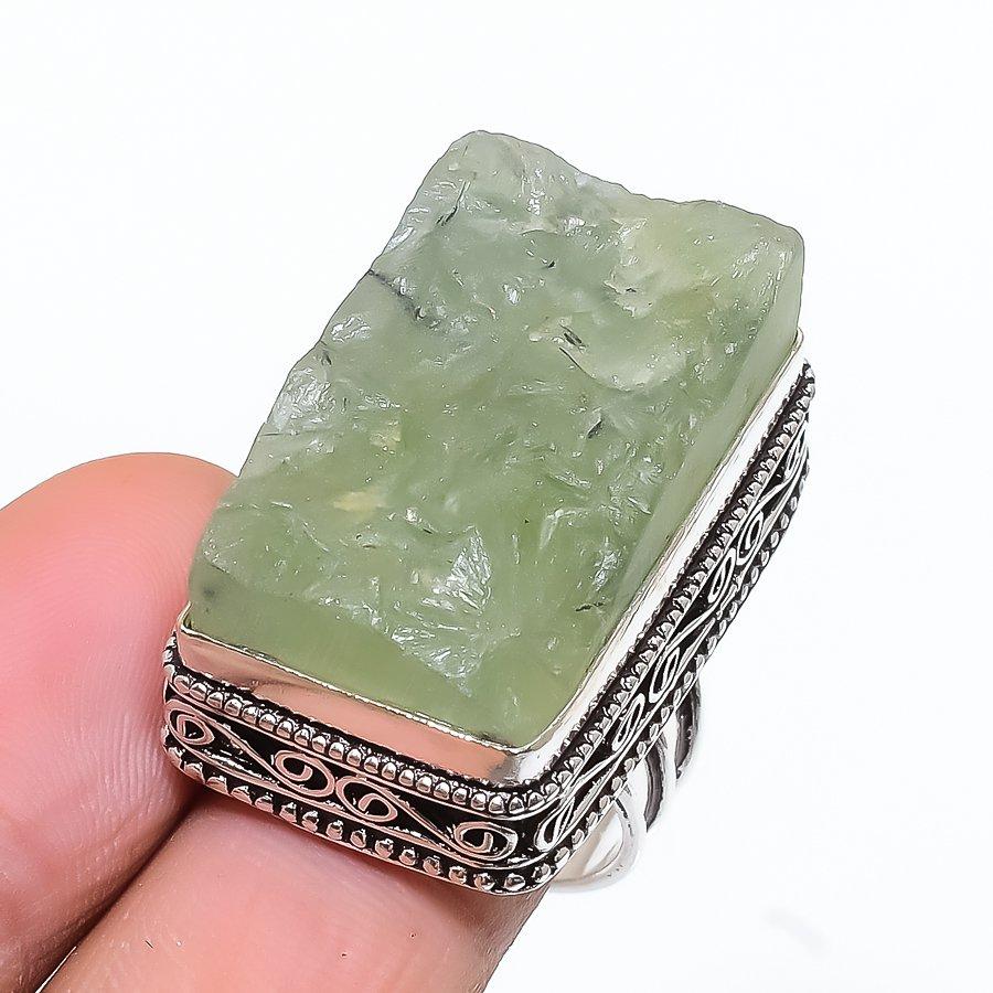 

Ювелирное кольцо ручной работы из стерлингового серебра 925 пробы с натуральным драгоценным камнем пренитом, размер 7 o4h97