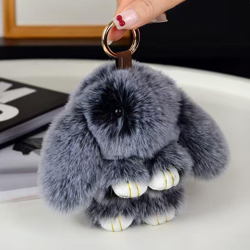 Imitation Otter Rabbit Fur Keychain: Cute Play Dead Rabbit Pendant for Bags & Phones