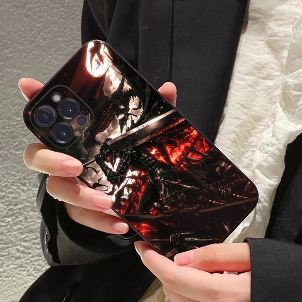 Anime Berserk Guts Phone Case For IPhone 16 15 14 11 12 13 Mini Pro XS Max Cover 6 7 8 Plus X Funda Shell