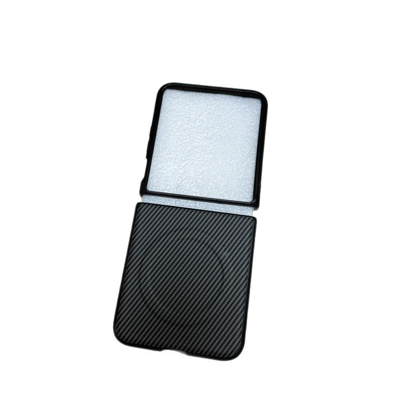 Ultradunne Magnetische Case van Koolstofvezel voor Samsung Z Flip7/Z Flip6 - Randloos, Valbestendige Bescherming