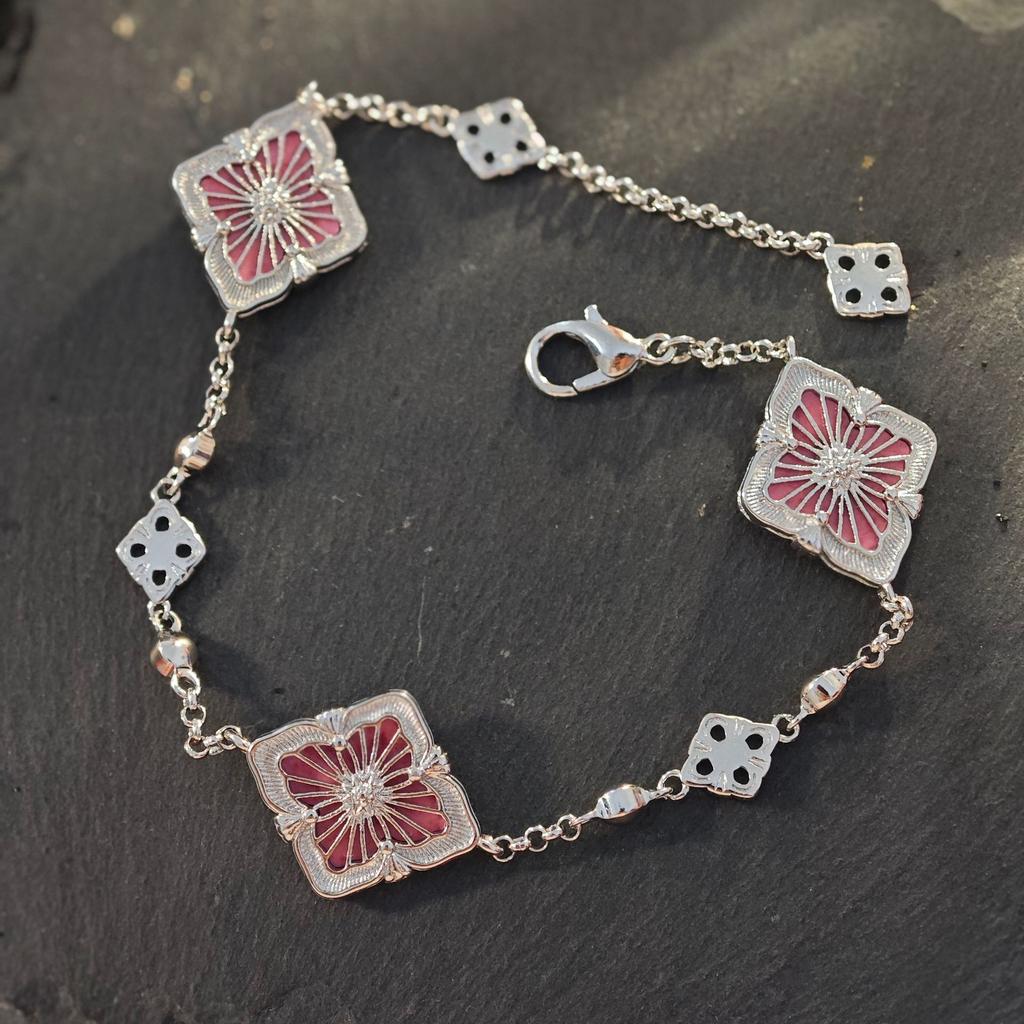 Italian Brushed Cloth Qi Lati Four-Leaf Clover Bracelet Female Natural White Fritillary Three-Flower Bracelet Light Luxury High-End Jewelry