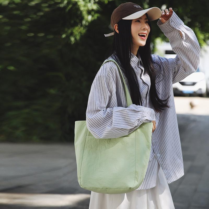 New Shoulder Crossbody Handbag Women's Bag Large Bag Girls Large Capacity Literature and Art Students Simple Casual Tote Bag