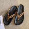 Ciabatte da donna di alta qualità con clip per dita dei piedi, scarpe casual con tacco basso e piatto 2027, infradito estive Zapatos De Mujer