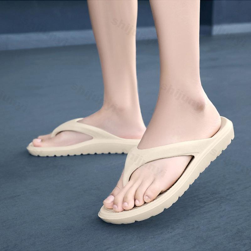 Men Slippers Flip Flops 2025 Summer Flat Shoes Non-slip Fashion Soft Trendy Open Toe Home Breathable Men Outdoor Beach Slippers
