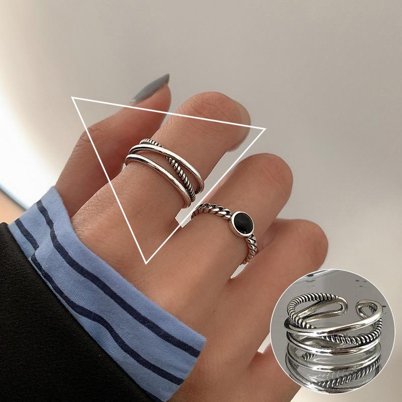 Ring im koreanischen Stil aus S925 Silber mit geometrischem Durchbruchmuster, unregelmäßig, Vintage für Damen - Schwerindustrielles Temperament, verstellbarer schlichter Ring für den Zeigefinger.
