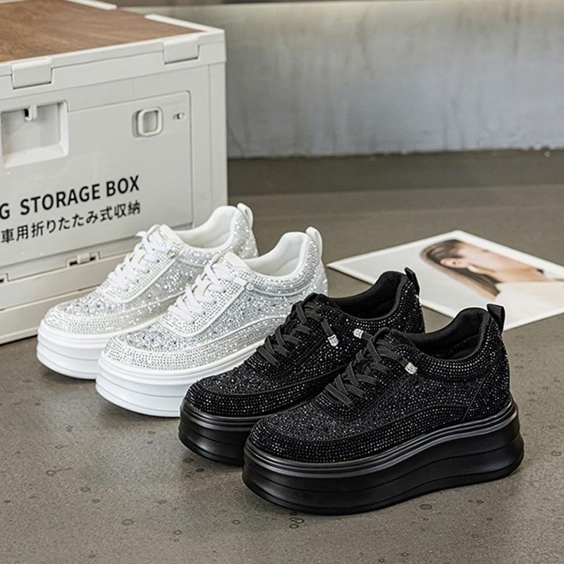 Frühling Sommer Plateau Sneaker Damen Komfort Versteckter Absatz 3cm Atmungsaktives Plateau 6cm Modische Schuhe Schwarz Weiß