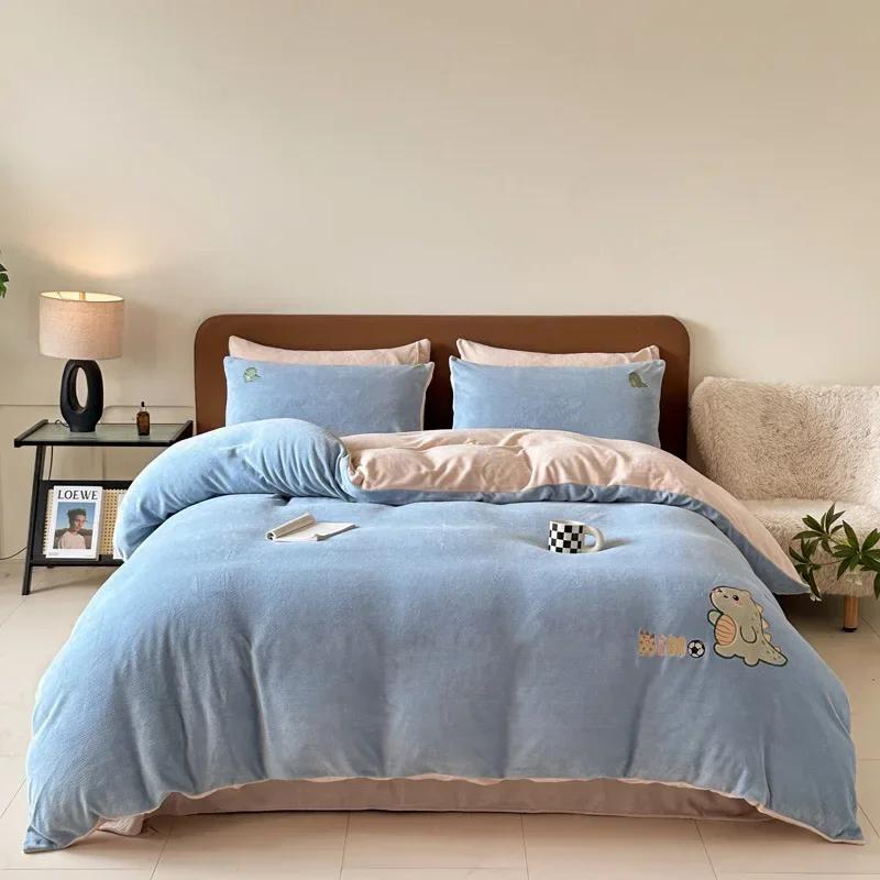 2025 high gram weight thickened warm cute cartoon milk fleece four-piece set embroidered baby fleece double-sided fleece bedding