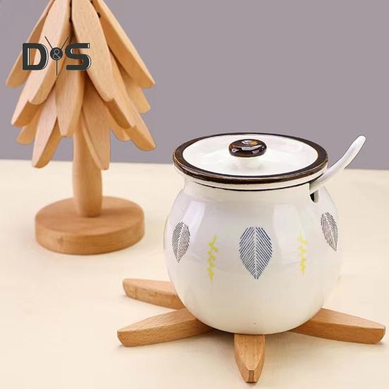 Wooden Trivets for Hot Dishes Tree Shape Trivet Set Special Texture Coaster Hot Pot Holder 4 Triangular Mats + 1 Stand Multifunctional Kitchen Table