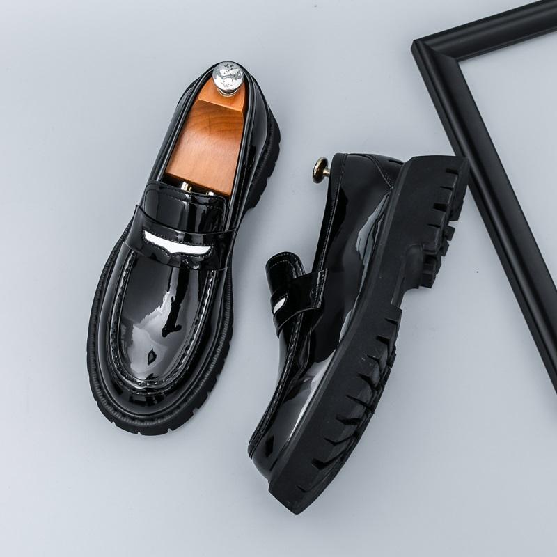 Fashion New Men's Mixed Color Patent Leather Height Increasing Shoes Designer Penny Loafter Formal Wedding Dress Homecoming Footwear
