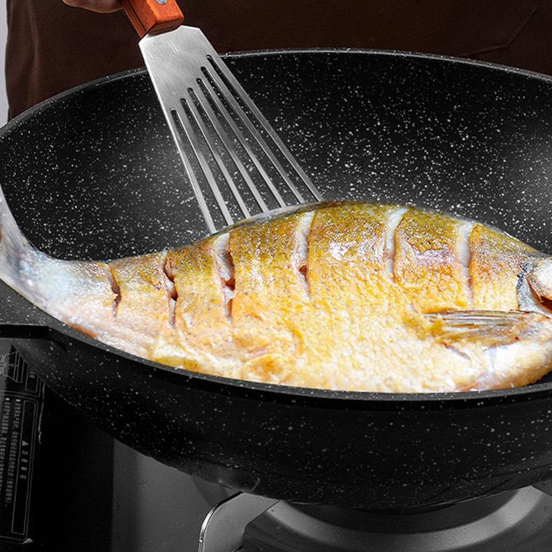 Stainless Steel Fish Frying Shovel With Wooden Handle Fan-Shaped Shovel Household High-Temperature Shovel