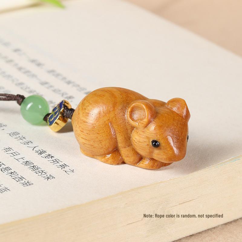 Green Sandalwood Mouse Pendant - Zodiac Carving Chain for Phones & Bags