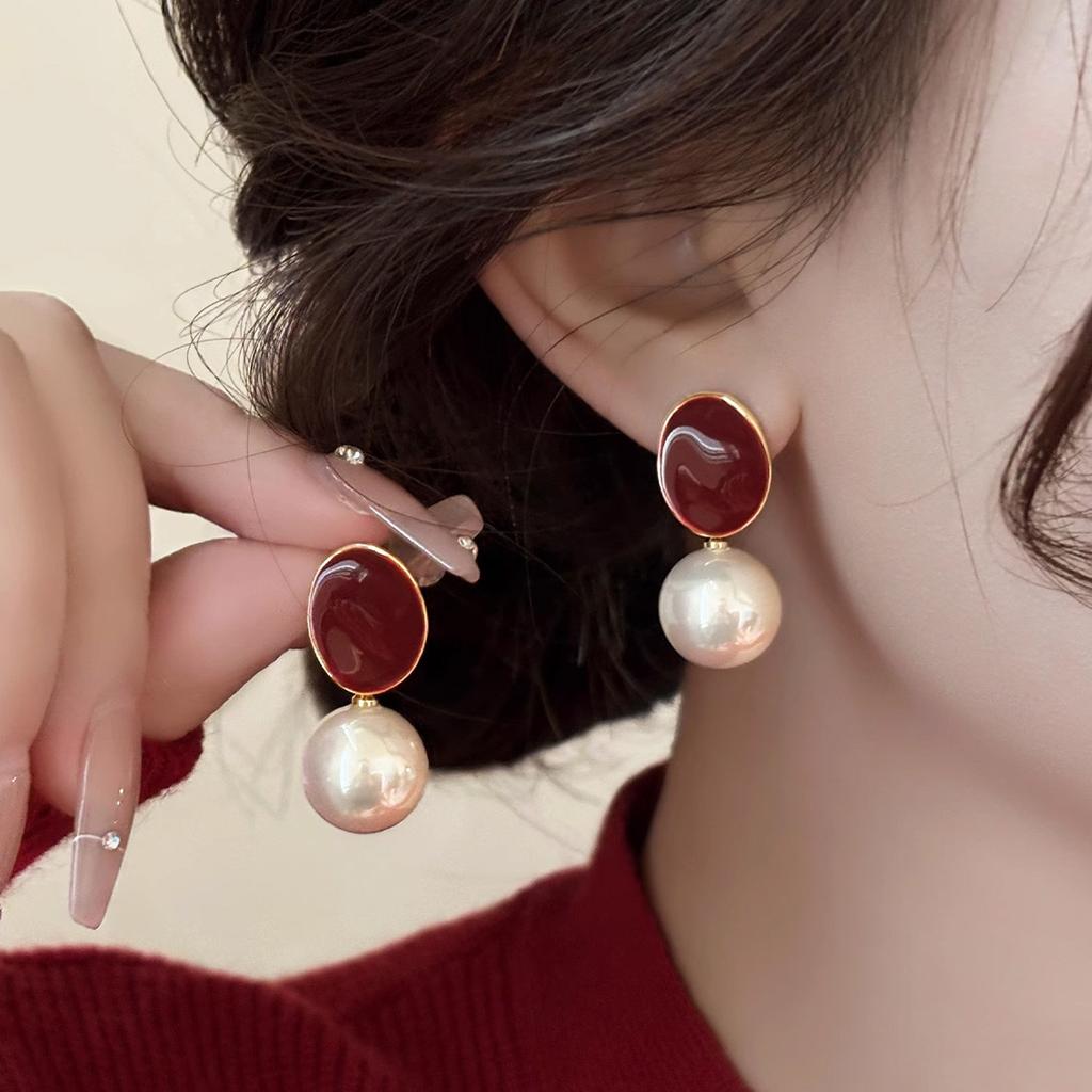 2026 Autumn and Winter High-End Earrings
