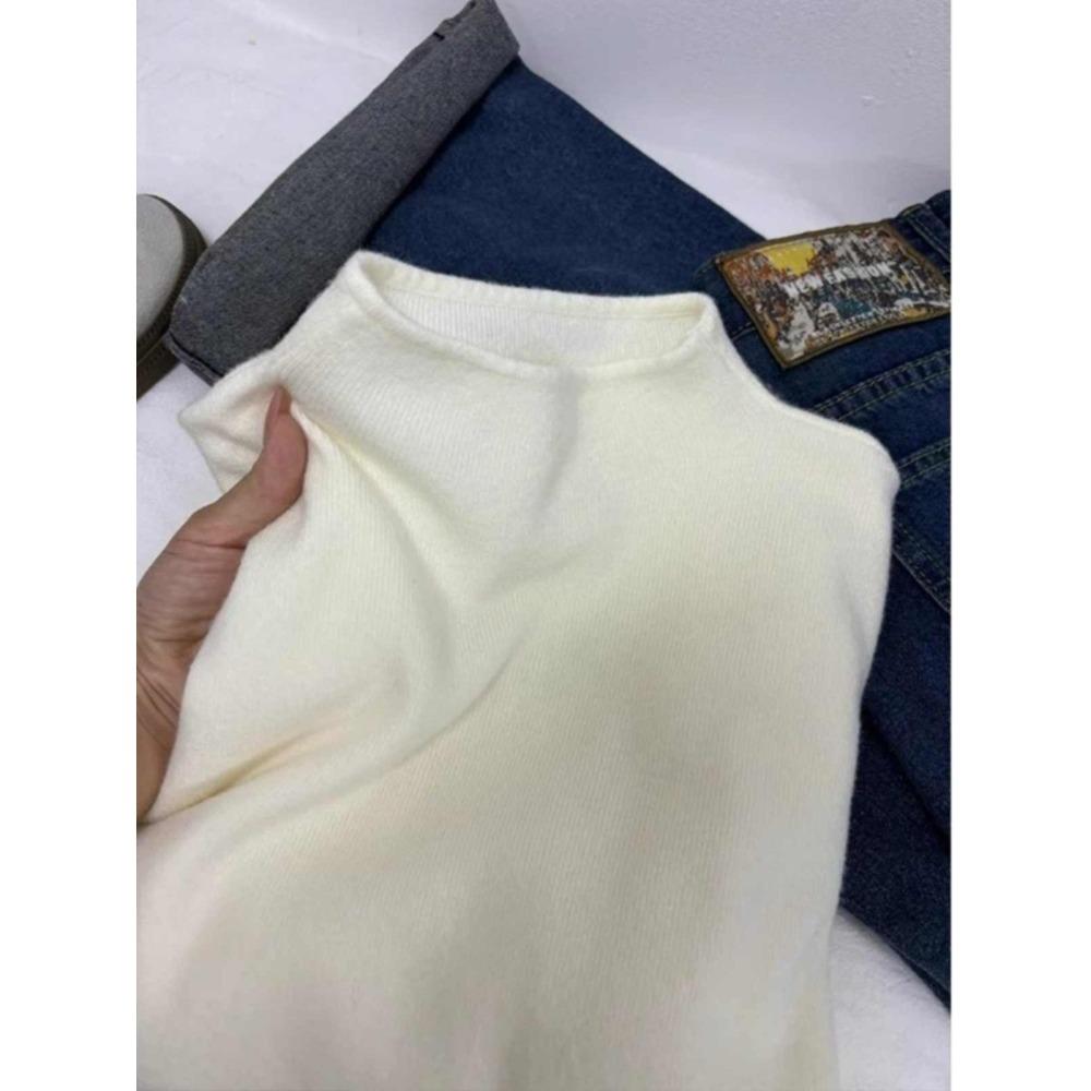 **Soft Knit Long Sleeve Base Layer Women Winter Sweater Korean Style Minimalist Layering Top**
