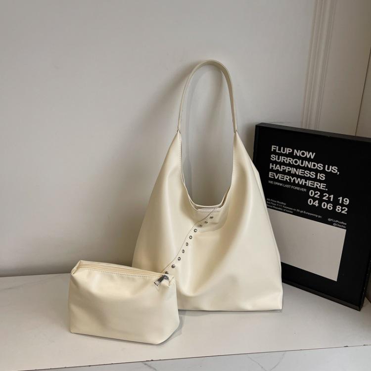 Women's Large Capacity Retro Frosted Shoulder Bag, 2023 Autumn/Winter Collection – Versatile Mother-Child Bucket Style