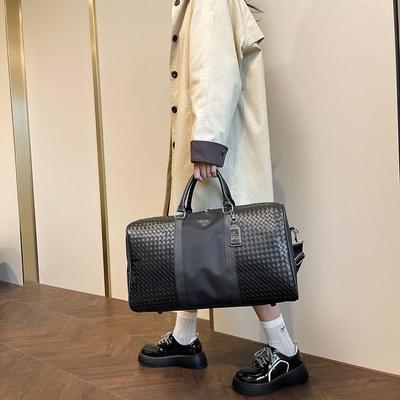 Men's Large Capacity Korean Style Casual Business Travel Shoulder Bag