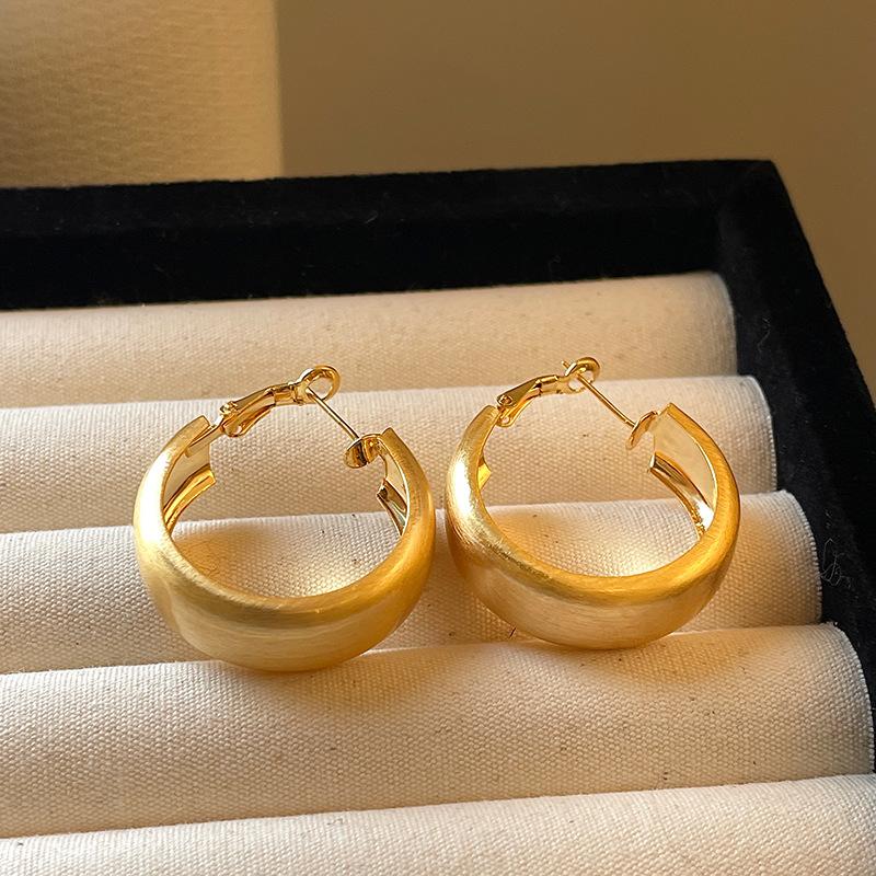 Korean Gold Color Matte Brushed Hoop Earring for Woman Vintage Metal Geometric Circle Round Earrings C-shape Jewelry Gift