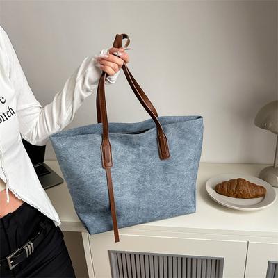 Popular Texture and Beautiful Commuter Retro Handbag for Spring New Fashionable One-shoulder Underarm Tote Bag