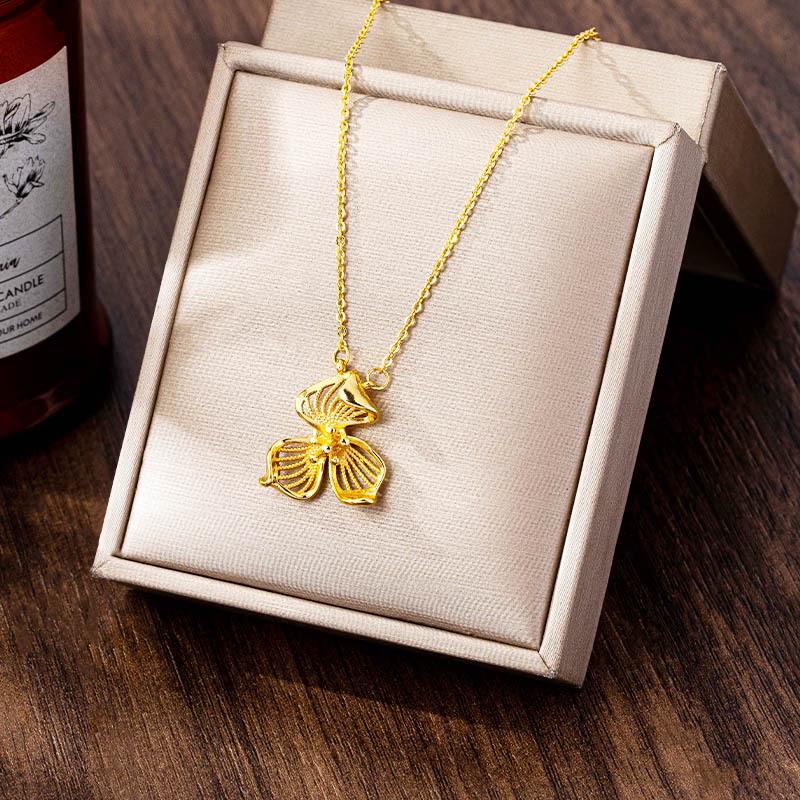 

Minimalist Bauhinia Necklace: Women s Vietnamese Gold Clavicle Chain with Elegant Design and Long-Lasting Color Retention.