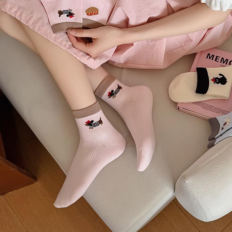 Female Spring and Summer Thin Cartoon All Build Absorb Sweat Boneless Short Tube Socks