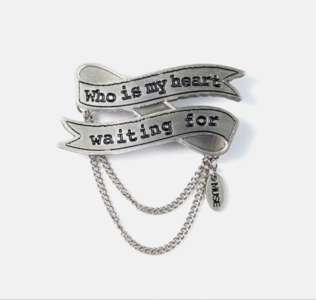 [USED] BTS Jimin MUSE Brooch Badge