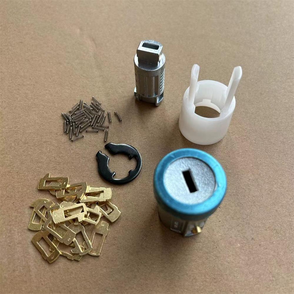 924-710 Ignition Lock Cylinder Kit For Ford Edge Expedition Escape Explorer Flex