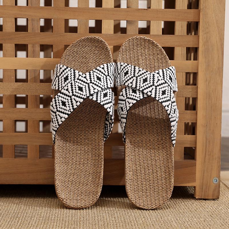 Breathable Linen Slippers with Thick Sole for Men and Women - Non-Slip, Odor Prevention, Ideal for Summer Indoors