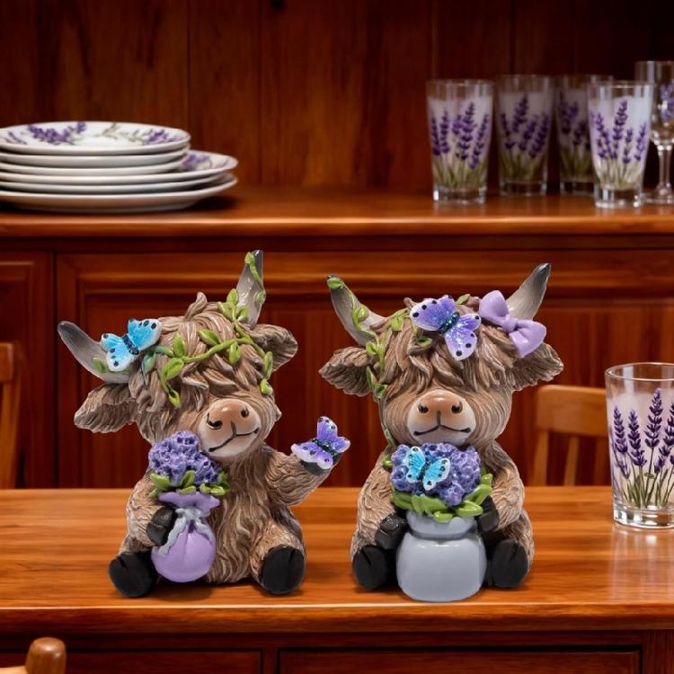 Lavenders Highlands Cow Figurines Highlands Cow Gnomes Resin Statue Calf Lover Gift for Home Tiered Tray Table Decors