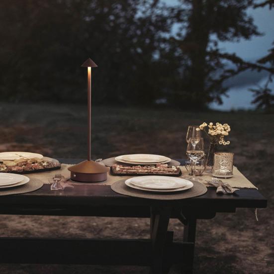 Lampă de birou din metal alimentată cu baterie, control tactil, fără pâlpâire, reglabilă, design anti-alunecare, lampă modernă de noptieră fără fir