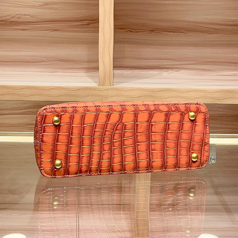 2024 Genuine Leather Crocodile Pattern Tote: Versatile Women's Shoulder & Crossbody Bag
