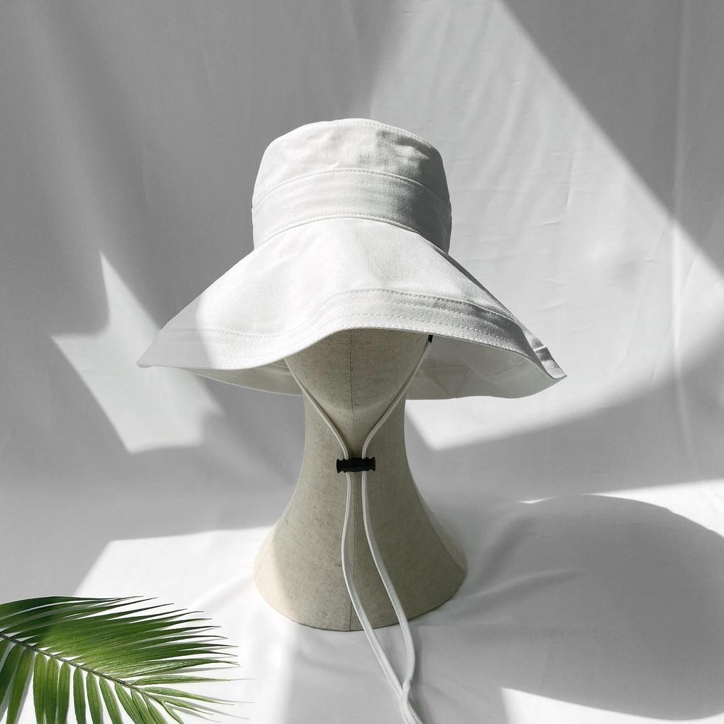 Women's Outing Hat Minu String Large Brim Bucket Hat