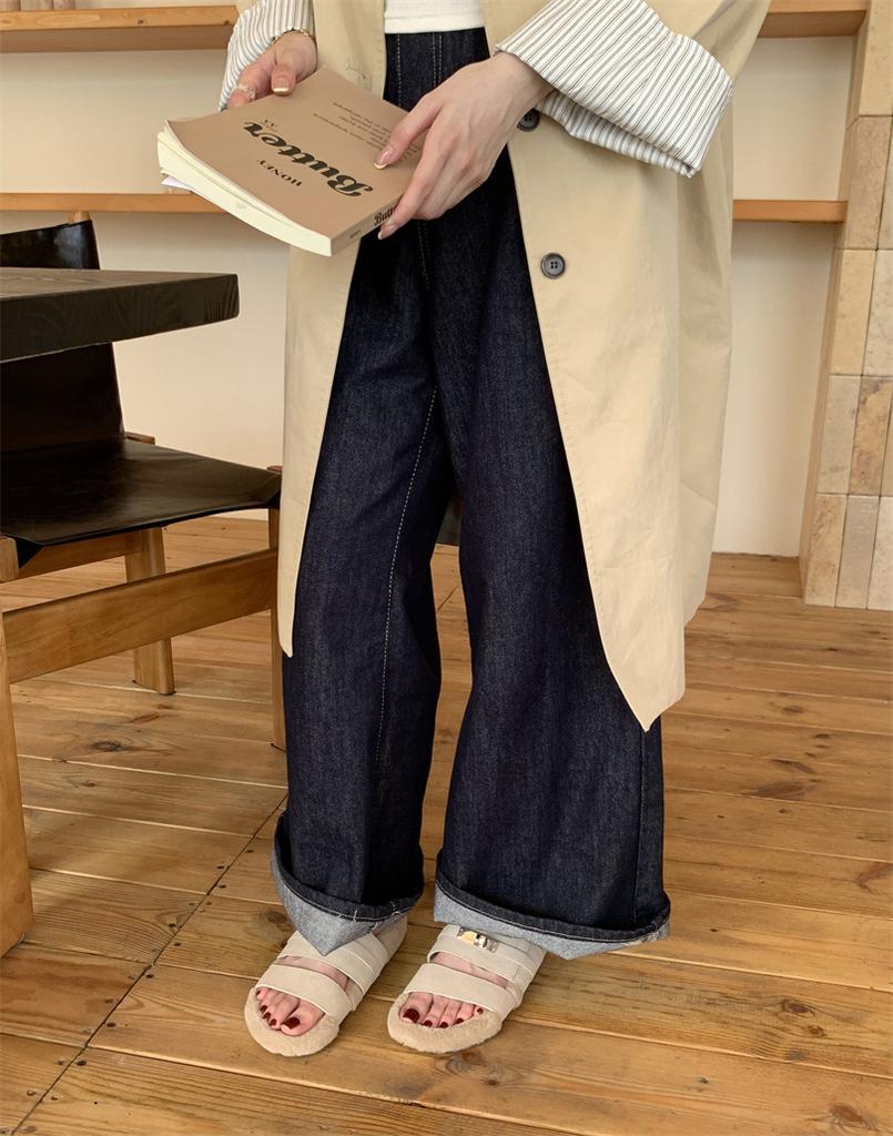 2025 new autumn and winter plush shoes casual outer wear thick-soled color matching one-word women's slippers