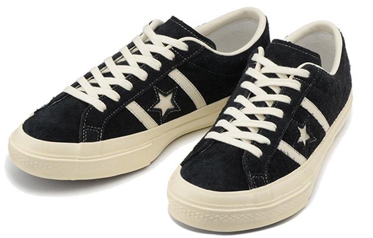 Converse Unisex Star & Bars Suede Low Top Sneakers Black 1CL659