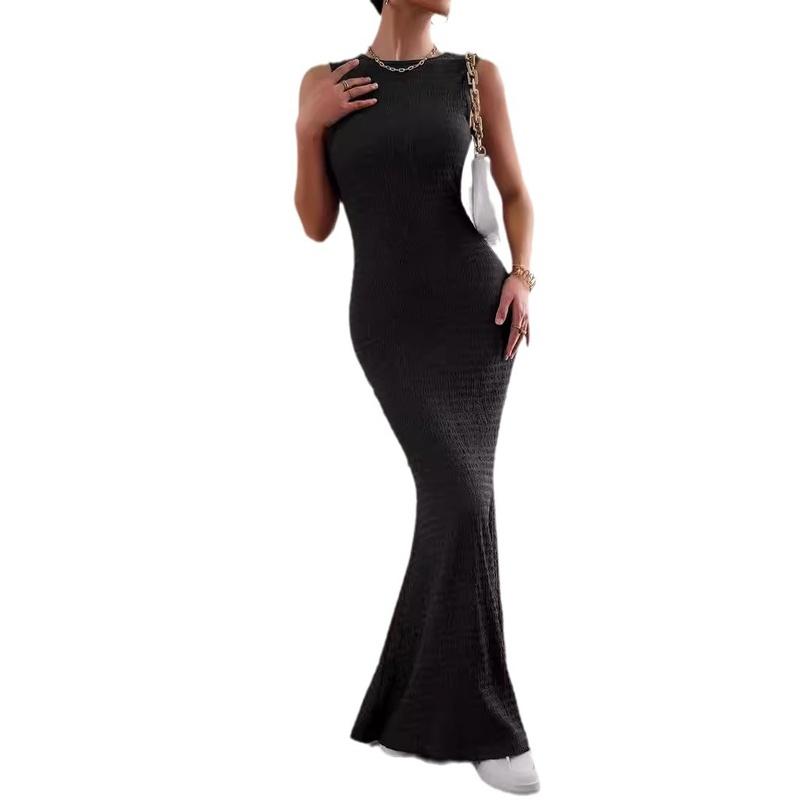 Women's Sleeveless Maxi Dress Crew Neck Slim Fit Textured Long Elegant Casual Dress