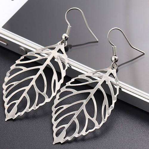 Noble Vintage Minimalist Leaf Design Bohemian Dangle Drop Charm Hollow- Out Earring Jewelry for Woman