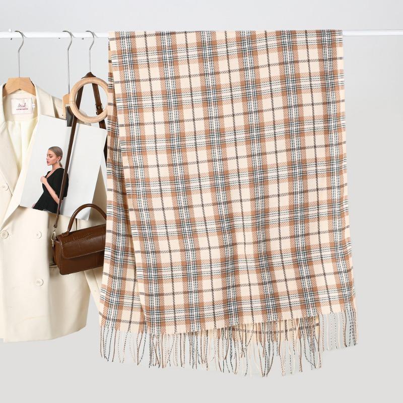 

Winter Classic Plaid Warm Scarf Scarf Han Sweet Wind Shawl Warm Scarf Couple Student Warm Scarf 64X180CM