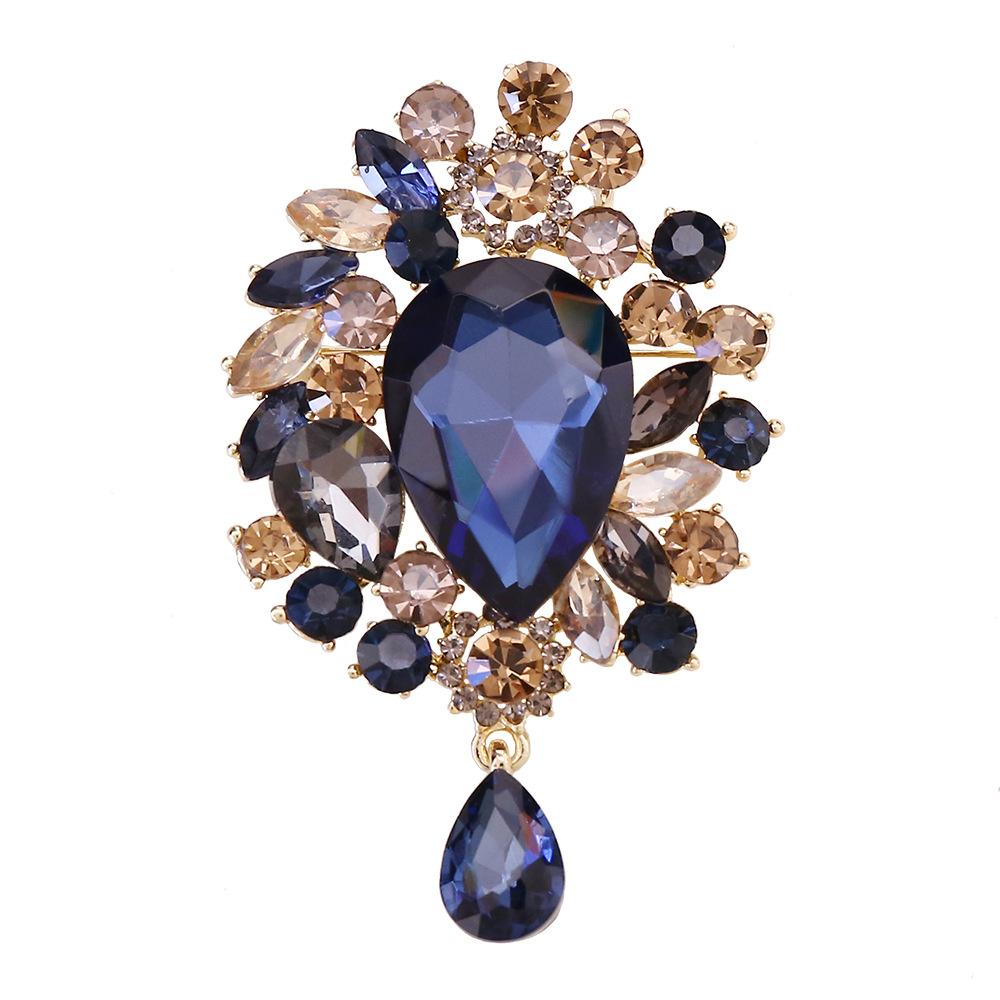 2026 Brooch European and American Luxury Super Flash Crystal Brooch Fashion Fur Coat Corsage Creative Pendant Crystal Pin Jewelry