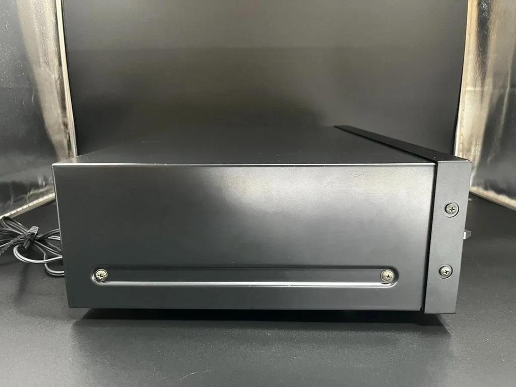 Nakamichi 670ZX Discrete Head Cassette Deck